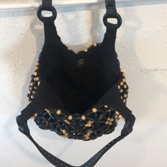 100% wood nine west purse - Picture 4 of 8